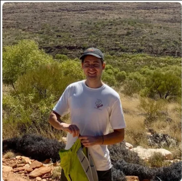 <em>Jorge Antonio V.</em>